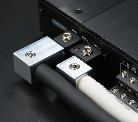 Right Angle input adapters 1/0 to 4 gauge